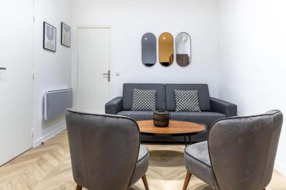 Appartement Elegant Pres Du Jardin Du Luxembourg