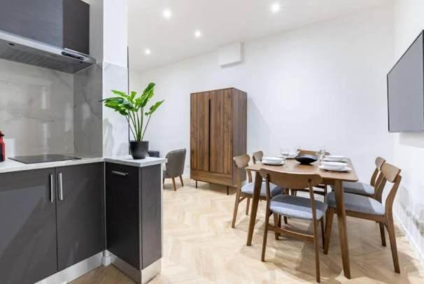Elegant Pres Du Jardin Du Luxembourg Appartement