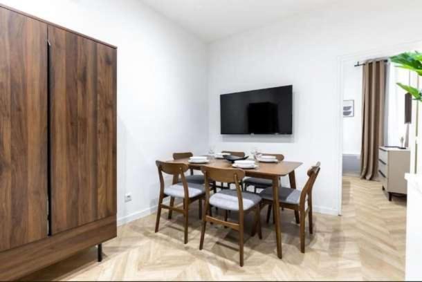 Elegant Pres Du Jardin Du Luxembourg Appartement