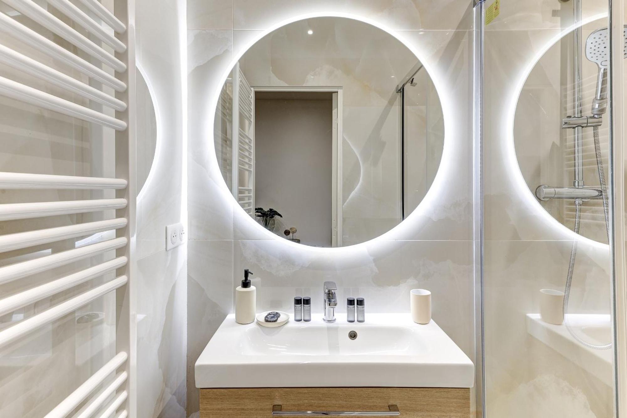 Appartement Elegant Pres Du Jardin Du Luxembourg